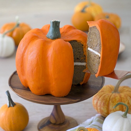 Smash Cake with Piped Pumpkins