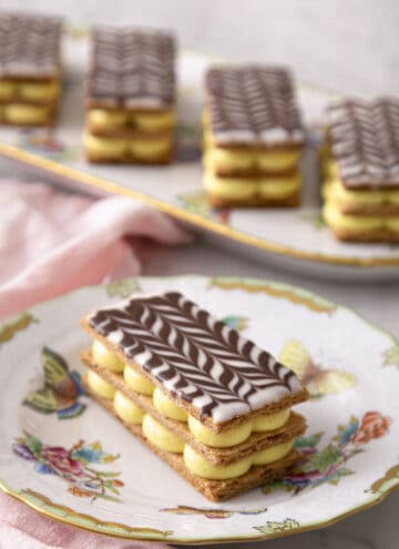 A Mille Feuille on a porcelaine plate.