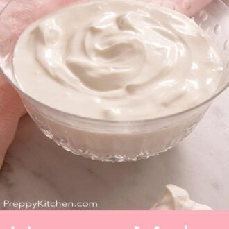 A pinterest graphic for how to make sour cream