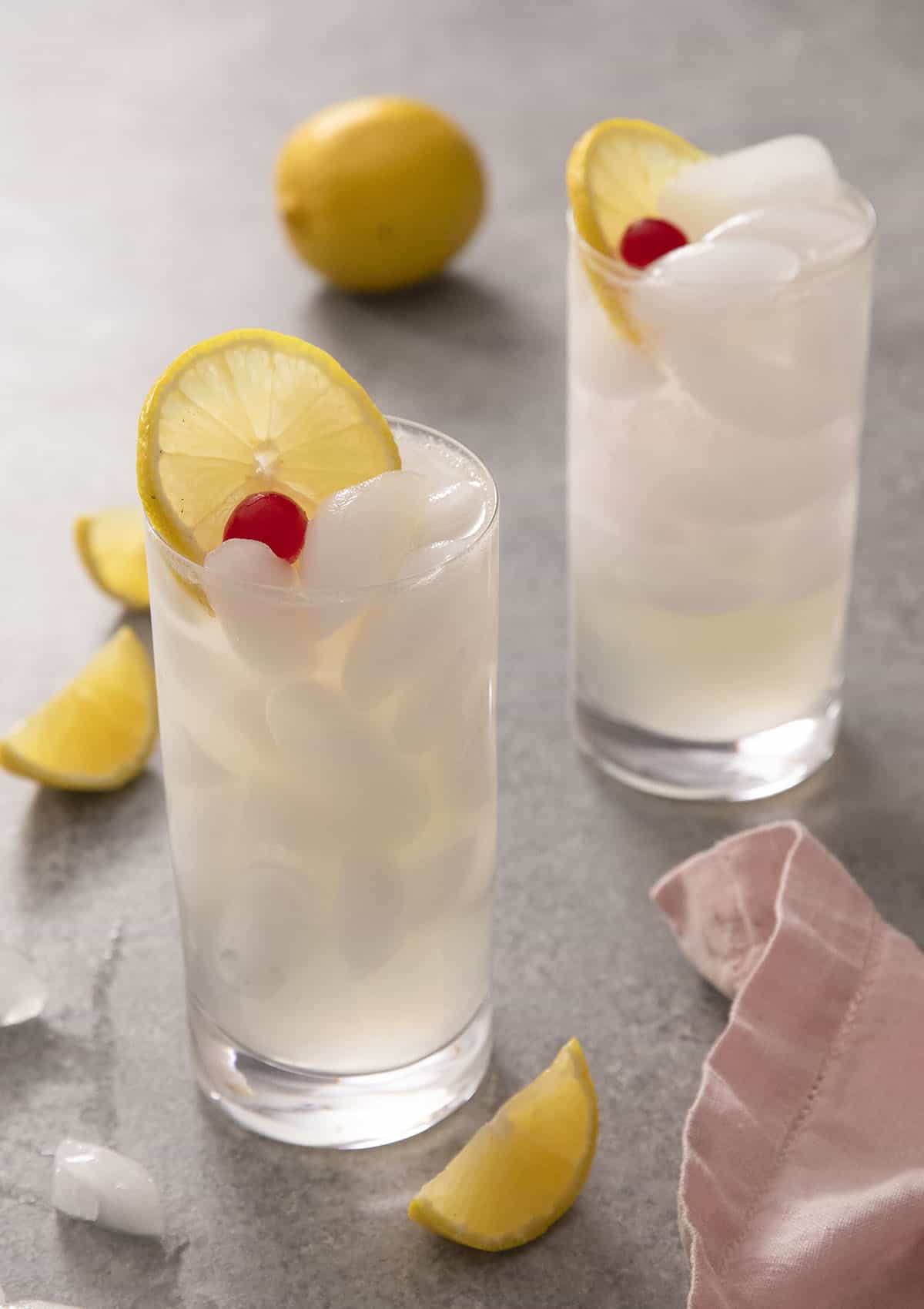 A close up of a Tom Collins cocktail