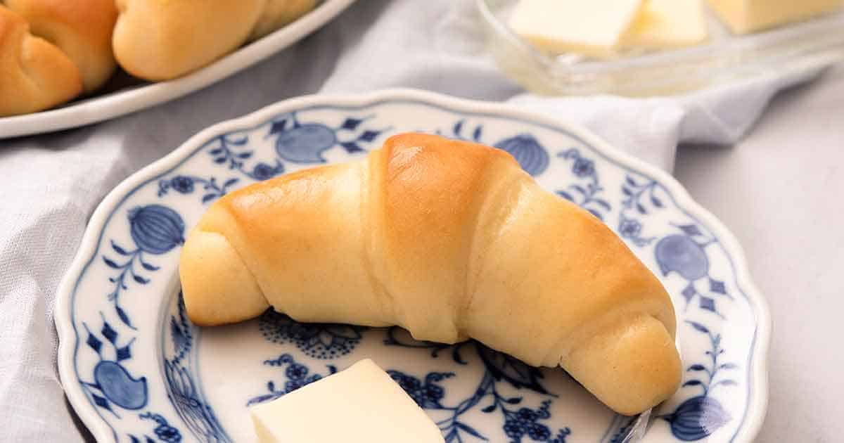 Dinner Rolls - Preppy Kitchen