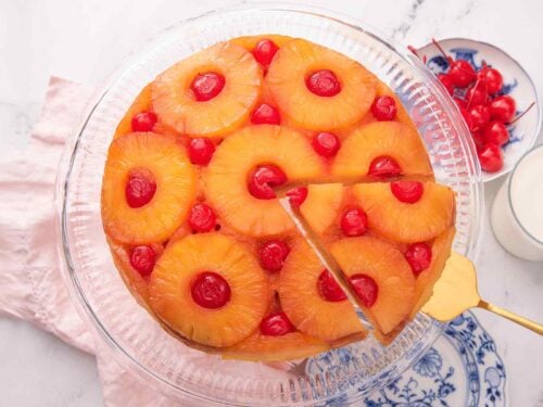 The Best Pineapple Upside-Down Cake - Mirlandra's Kitchen