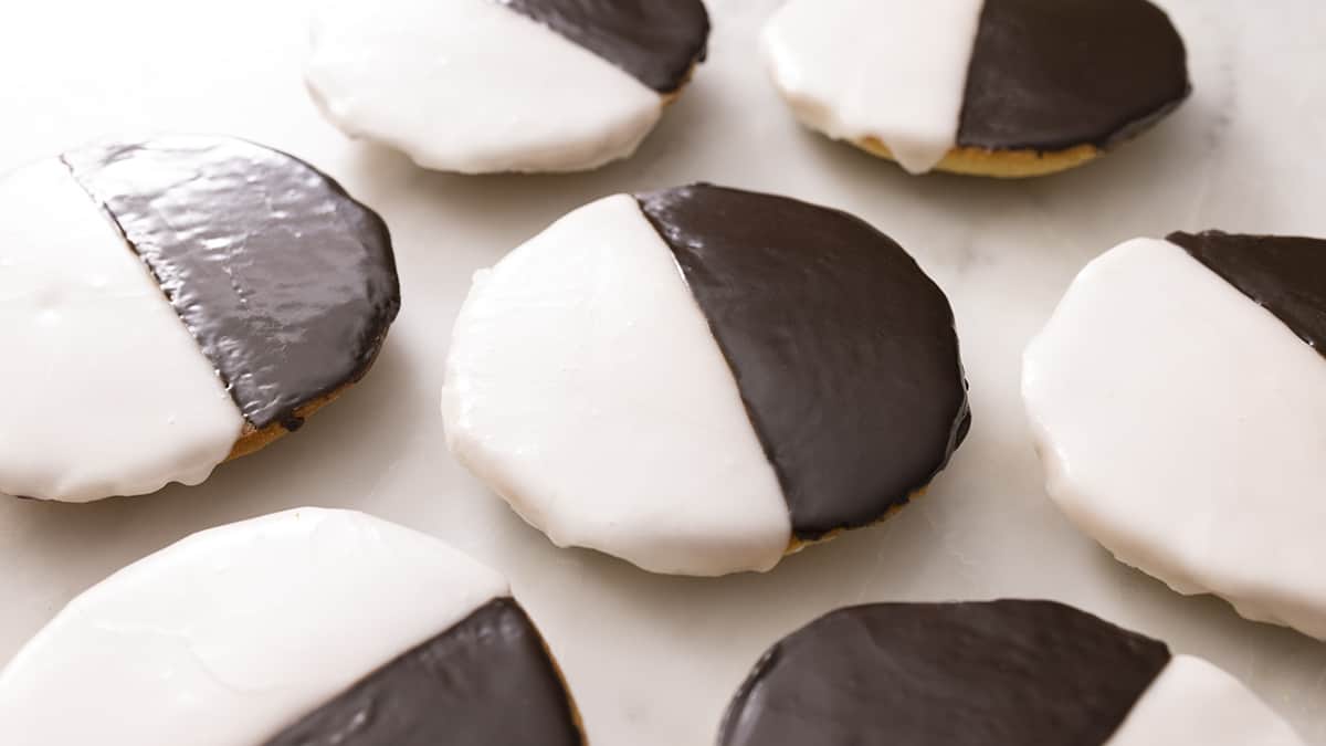 Black-and-White-Cookies-recipe-n.jpg