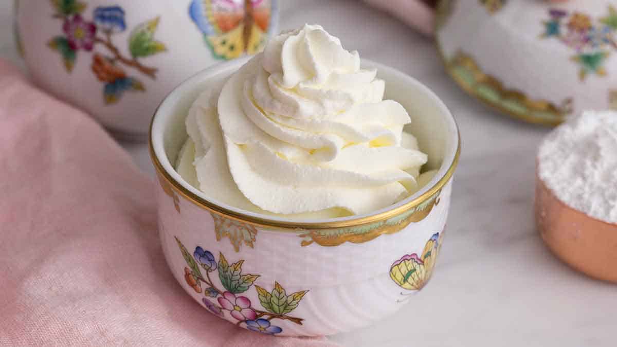 Sweetened Whipped Cream Recipe