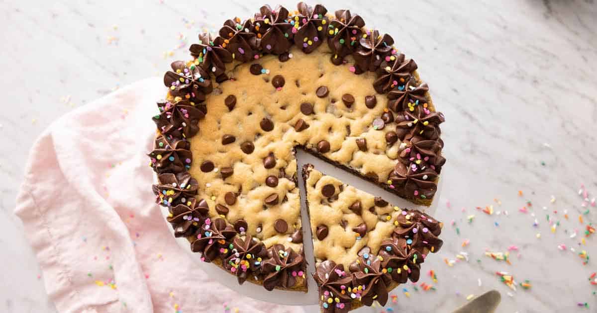 https://preppykitchen.com/wp-content/uploads/2021/09/Cookie-Cake-social.jpg