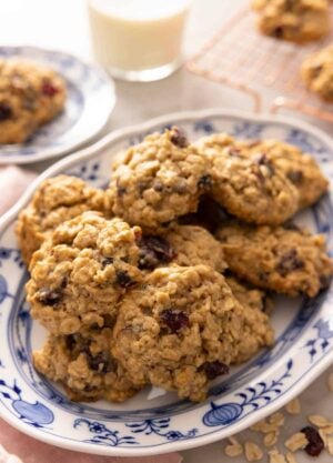 A platter of oatmeal cranberry cookies.