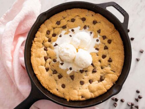Classics Bake-in-Skillet Cast Iron Chocolate Chip Cookie Kit