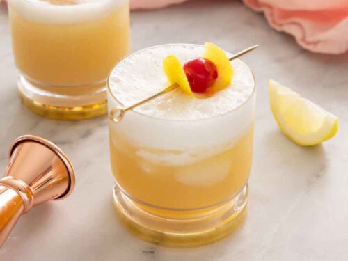 https://preppykitchen.com/wp-content/uploads/2021/10/Whiskey-Sour-recipe-500x375.jpg