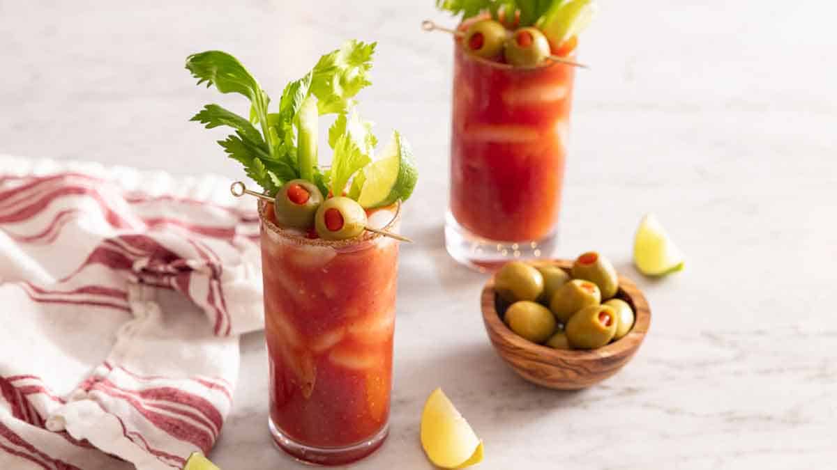 https://preppykitchen.com/wp-content/uploads/2022/01/Bloody-Mary-Recipe-Card.jpg