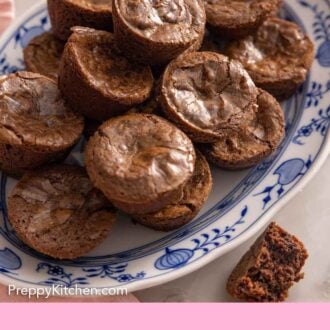 Pinterest graphic of an oval plate with multiple brownie bites.