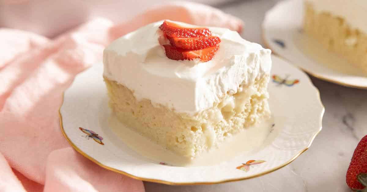 How to Get Perfect Flat Cake Layers - Preppy Kitchen