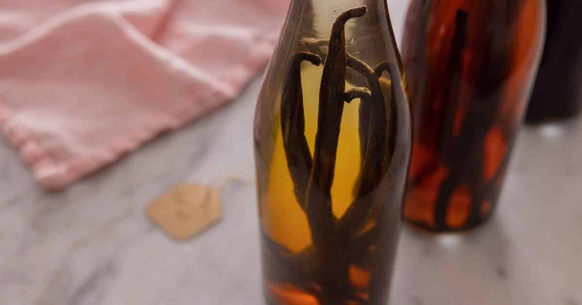 Homemade Vanilla Extract with Vanilla Extract Labels • The Fresh Cooky
