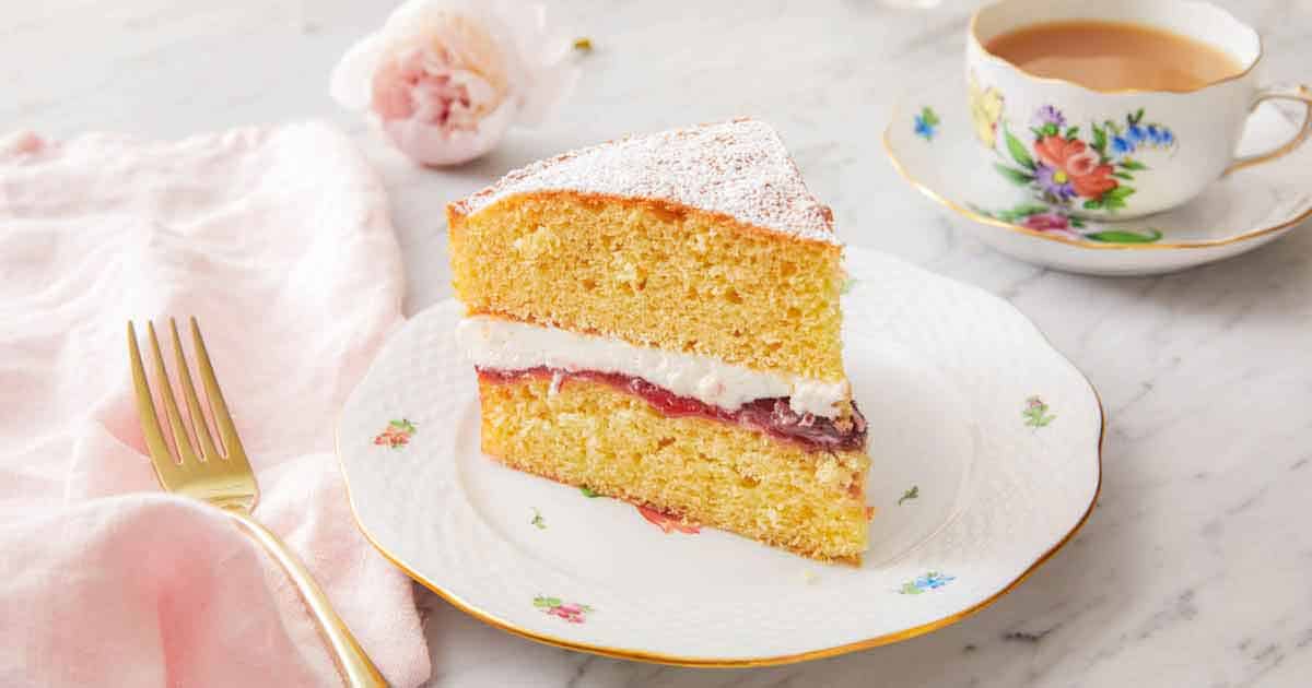 Victoria Sponge Cake - Preppy Kitchen