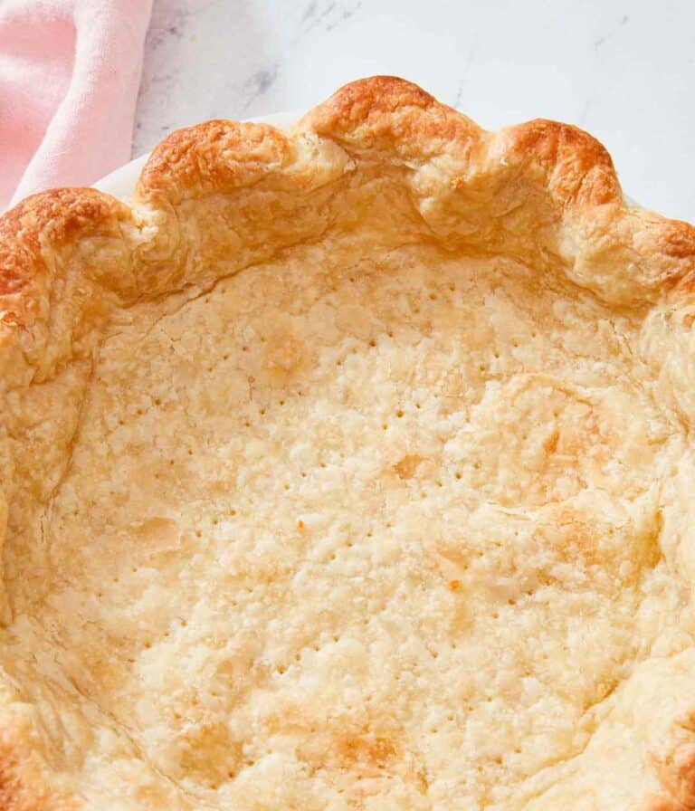 How To Blind Bake A Pie Crust - Preppy Kitchen