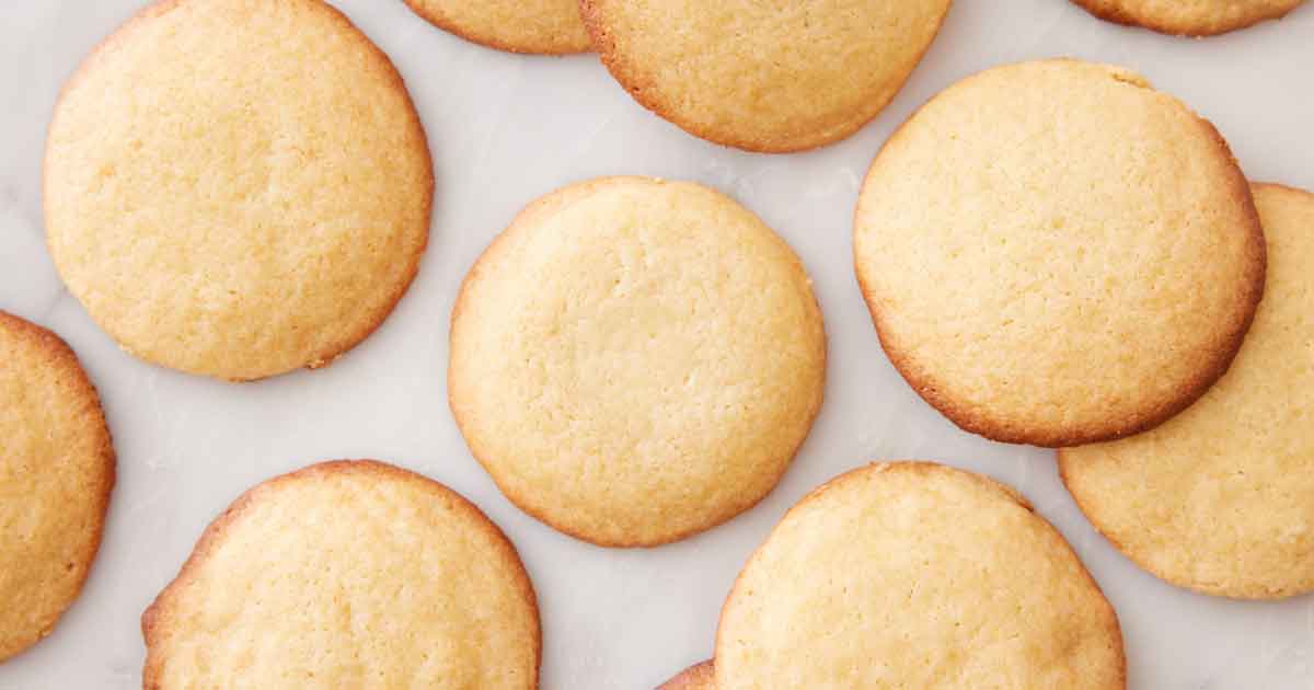 The Best Baking Mat for Sugar Cookies — Honey Blonde