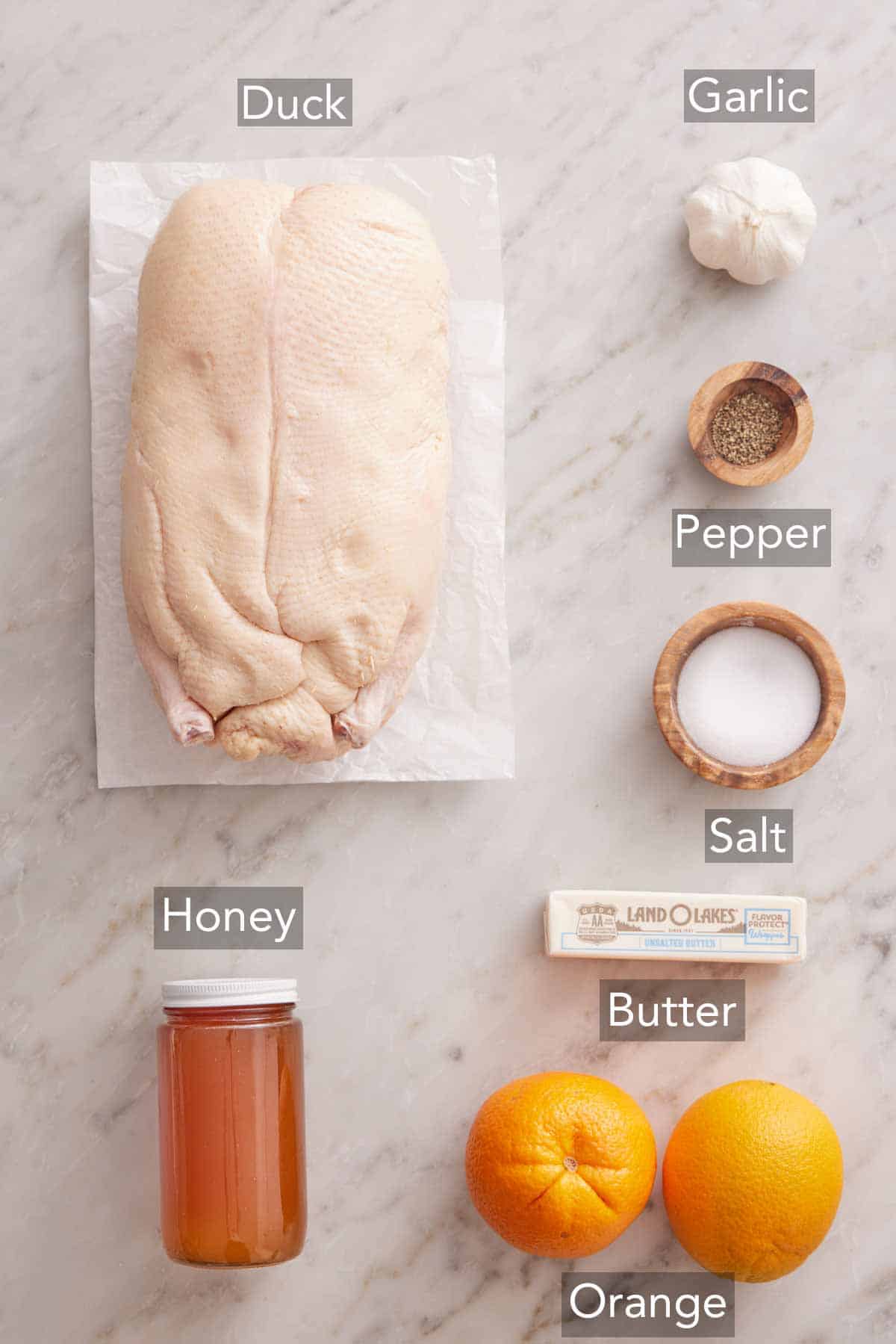 Ingredients needed to make roasted duck.