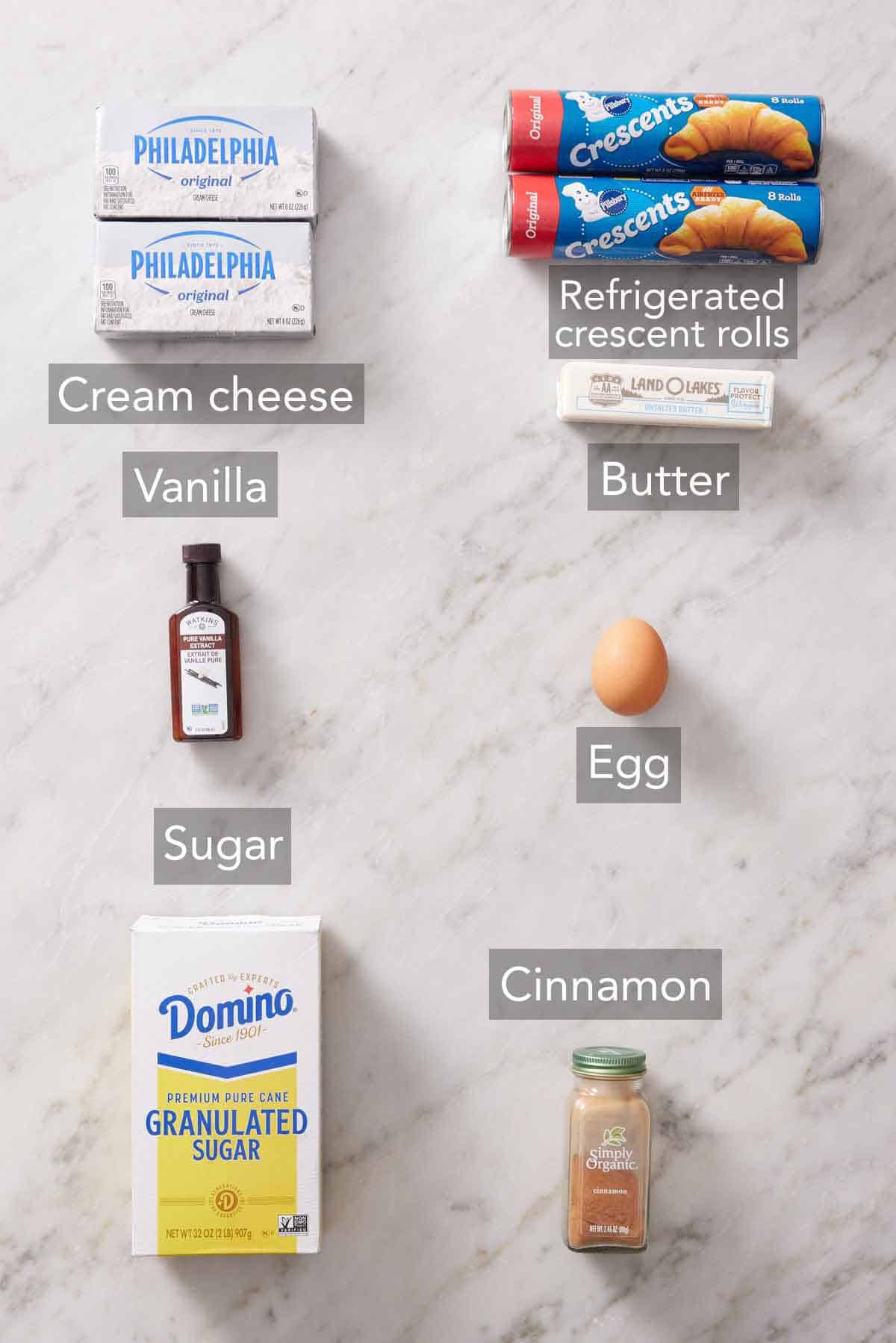 Ingredients needed to make sopapilla cheesecake.