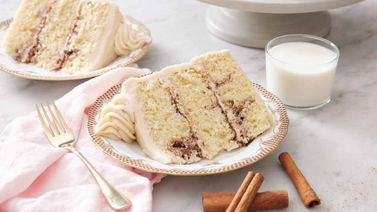 https://preppykitchen.com/wp-content/uploads/2023/12/Snickerdoodle-Cake-Recipe-Card.jpg