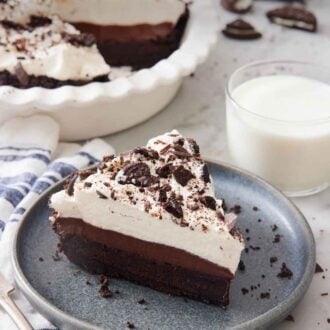 Mississippi Mud Pie - Chelsea's Messy Apron