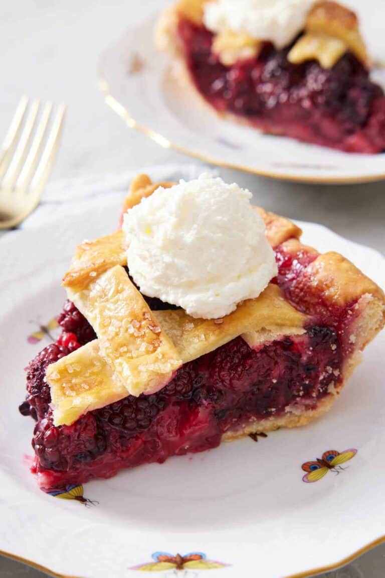 Blackberry Pie Recipe - Preppy Kitchen