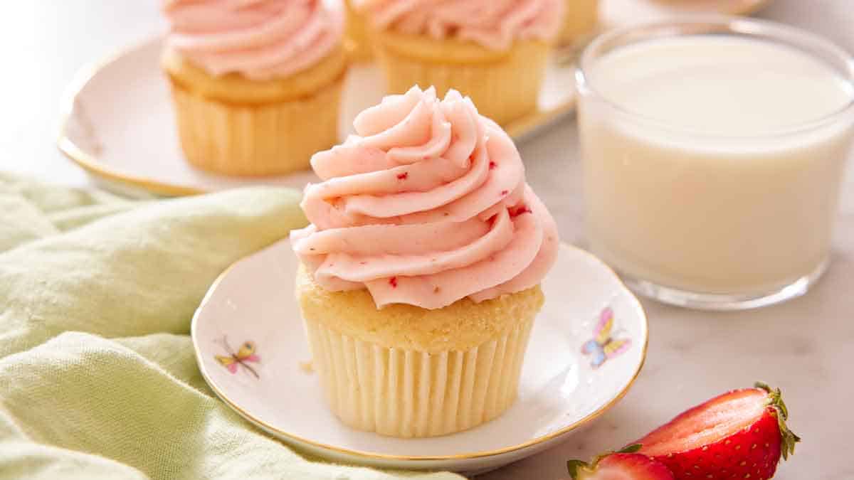 Strawberry Frosting