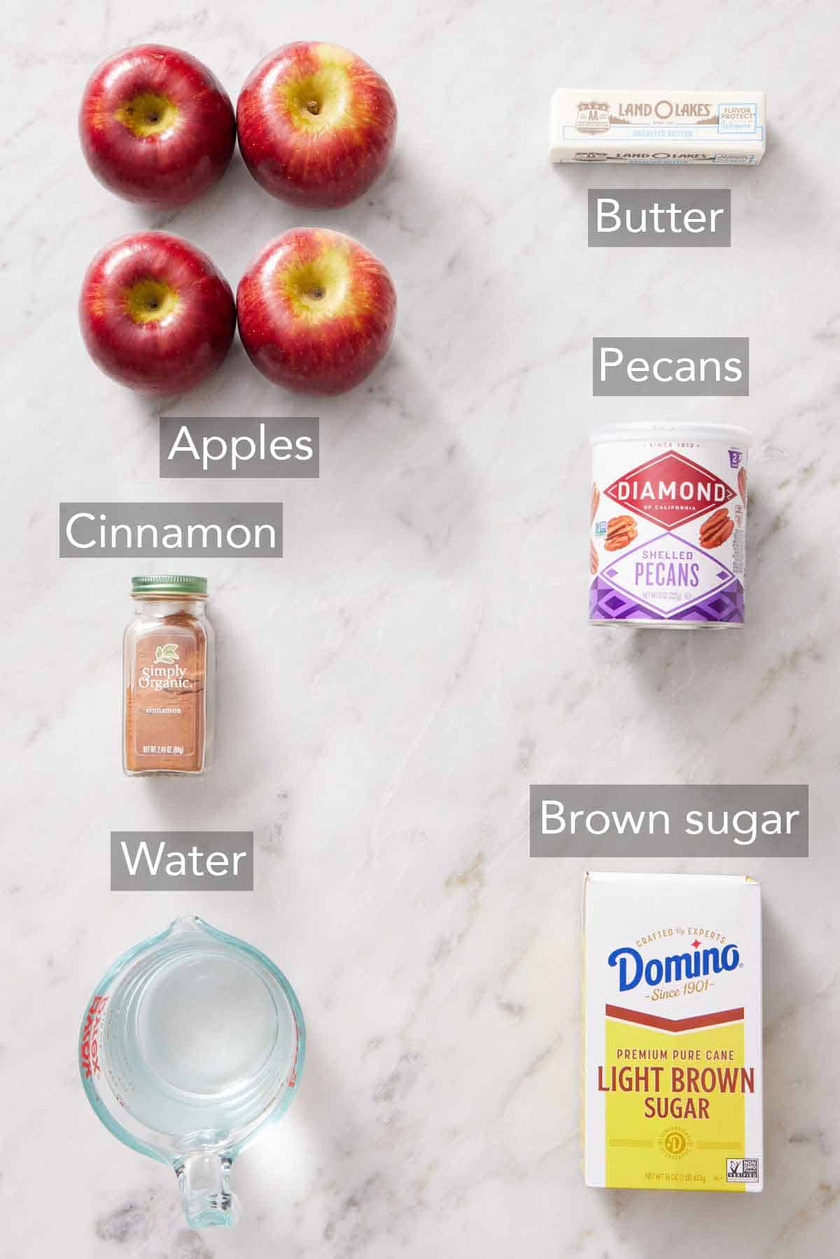 Ingredients needed to make baked apples.