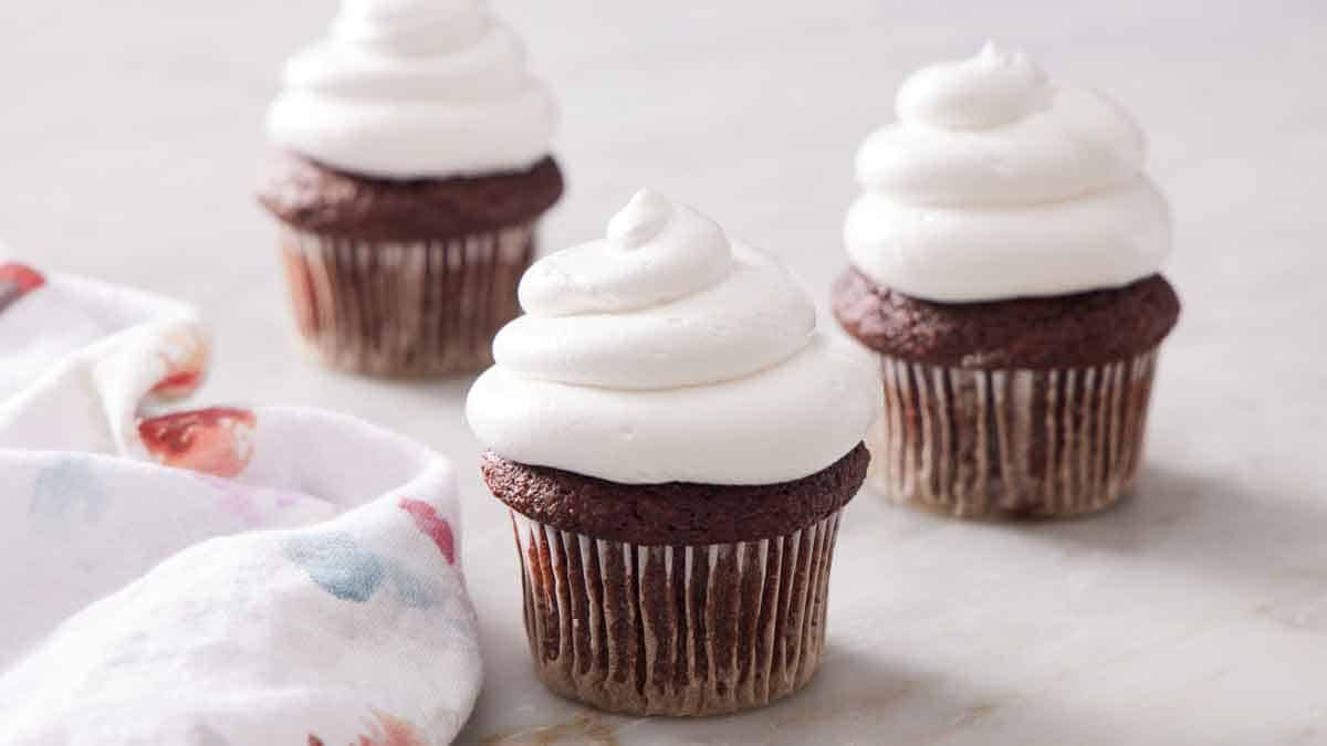 Marshmallow Frosting Recipe-image