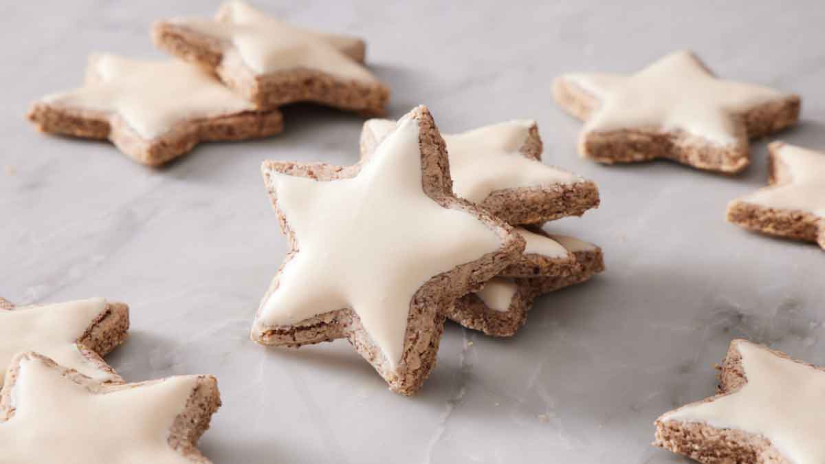 Zimtsterne Tarifi (Alman Cinnamon Yıldızları)