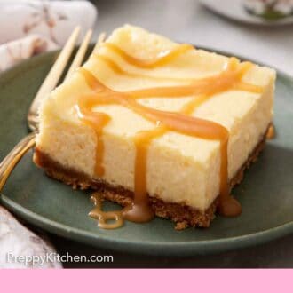 Pinterest graphic of a plate with a cheesecake bar topped with a drizzle of caramel.